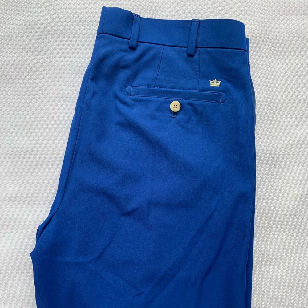 MEN’S PETER MILLAR GOLF SHORTS (SZ 34)